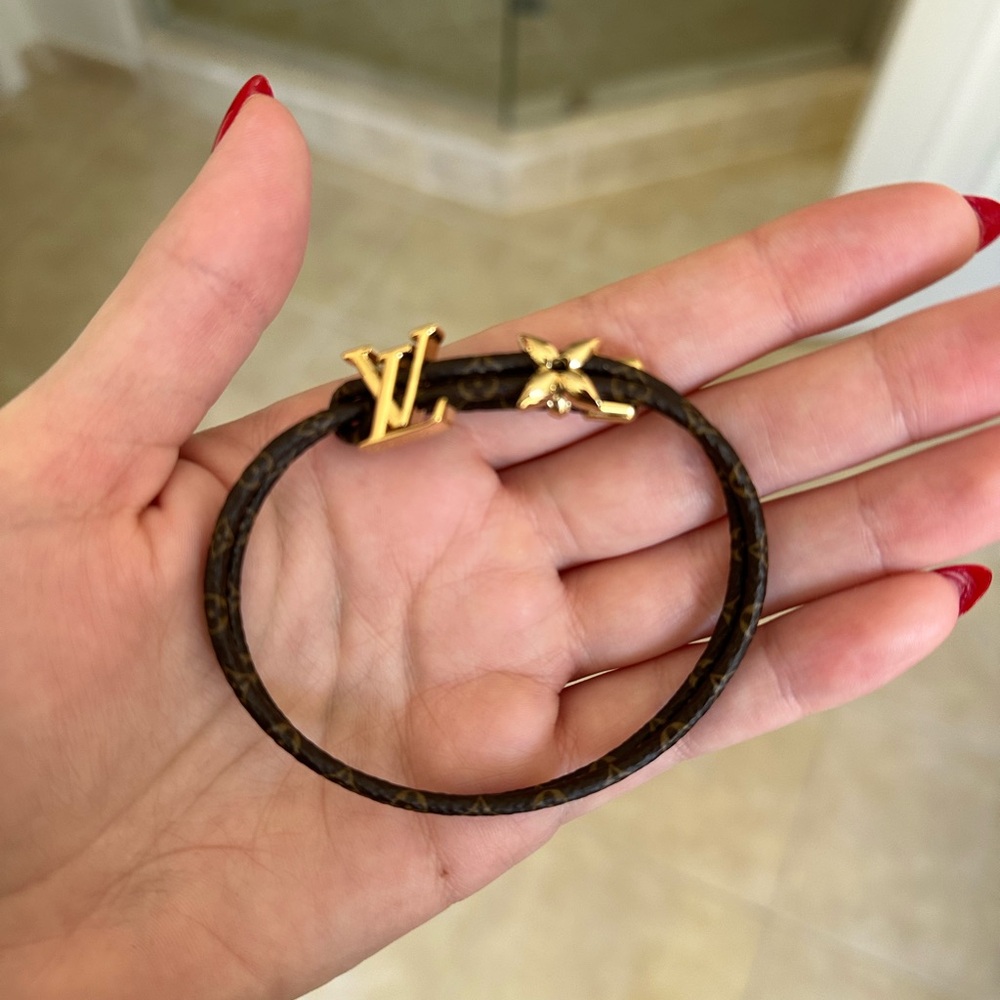 Louis Vuitton Bloom Bracelet (Sold Out online)